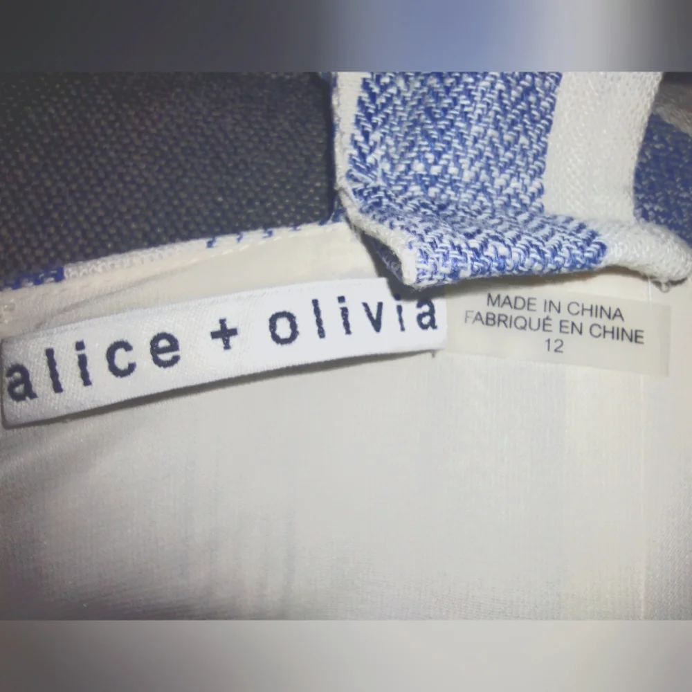 Alice & Olivia Jumpsuit Romper Cream with Blue Stripes Size 12 - Picture 6 of 7